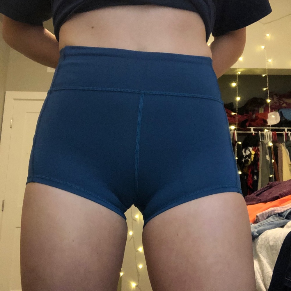 Lulu spandex